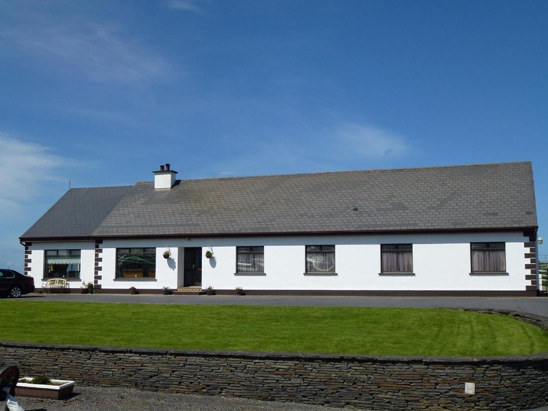 Bed and Breakfast Cois Farraige Lahinch Exterior foto