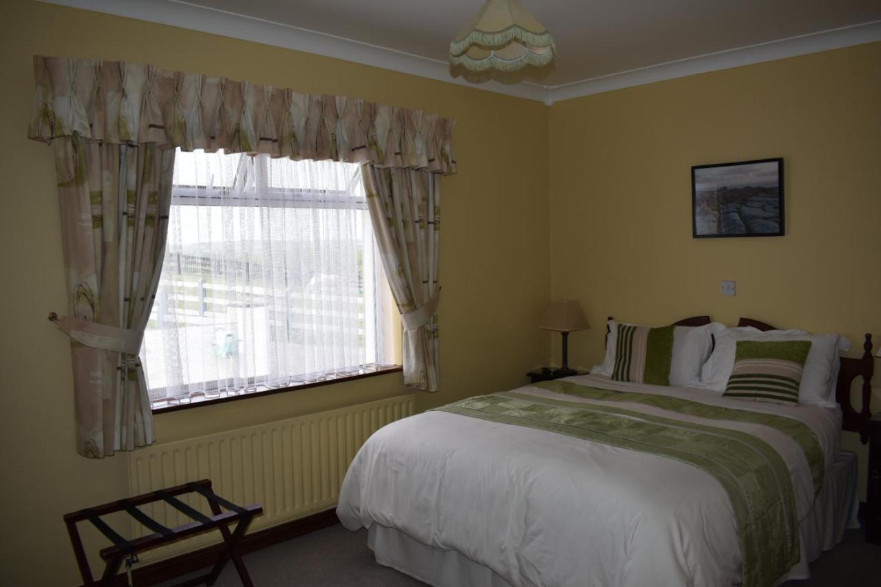 Bed and Breakfast Cois Farraige Lahinch Exterior foto